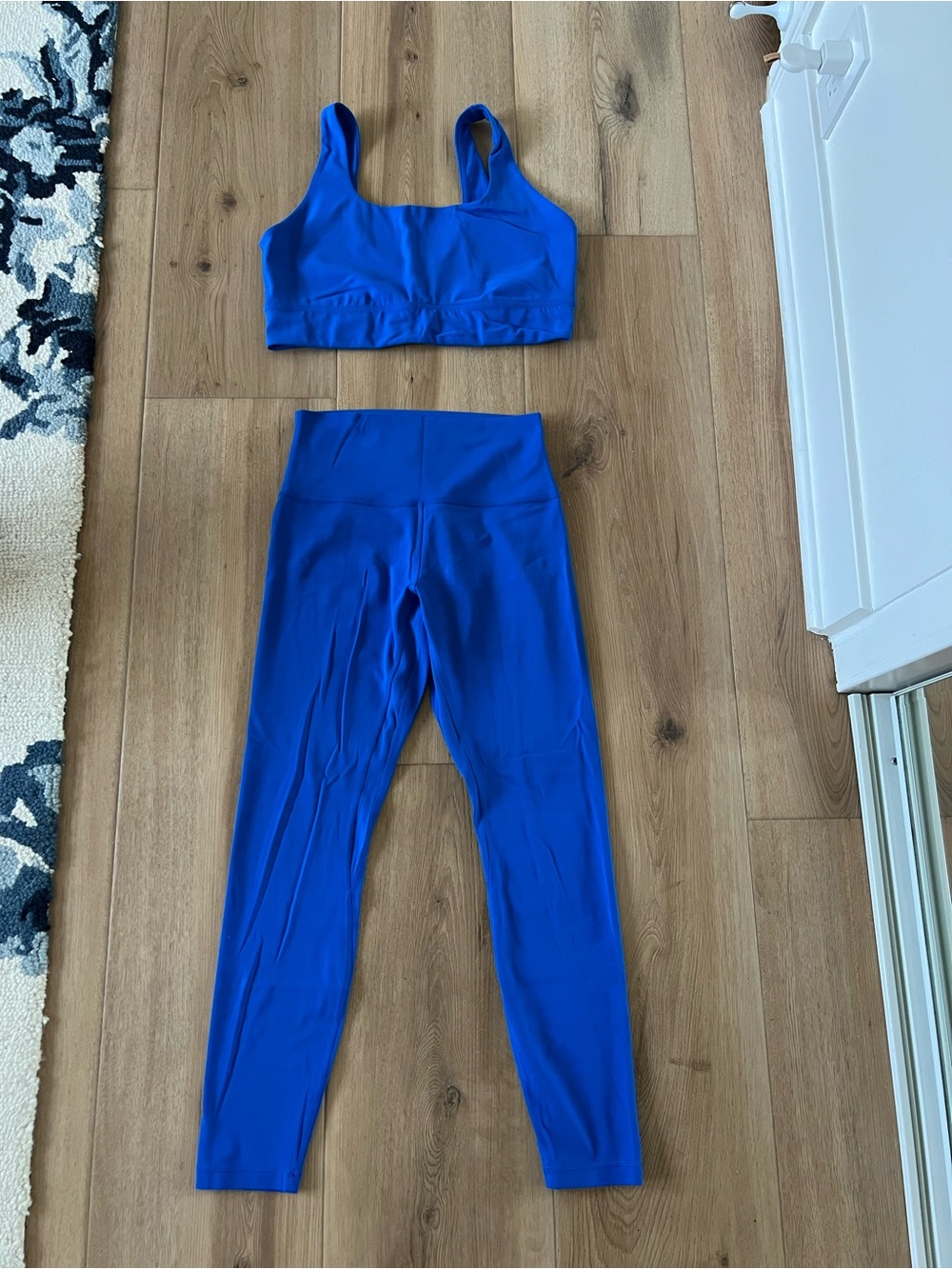 CRZ YOGA Sparkling Blue 2-Piece Activewear Set- M Leggings + L Sports Bra - Picture 1 of 7